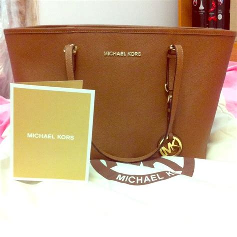 michael kors paris purse